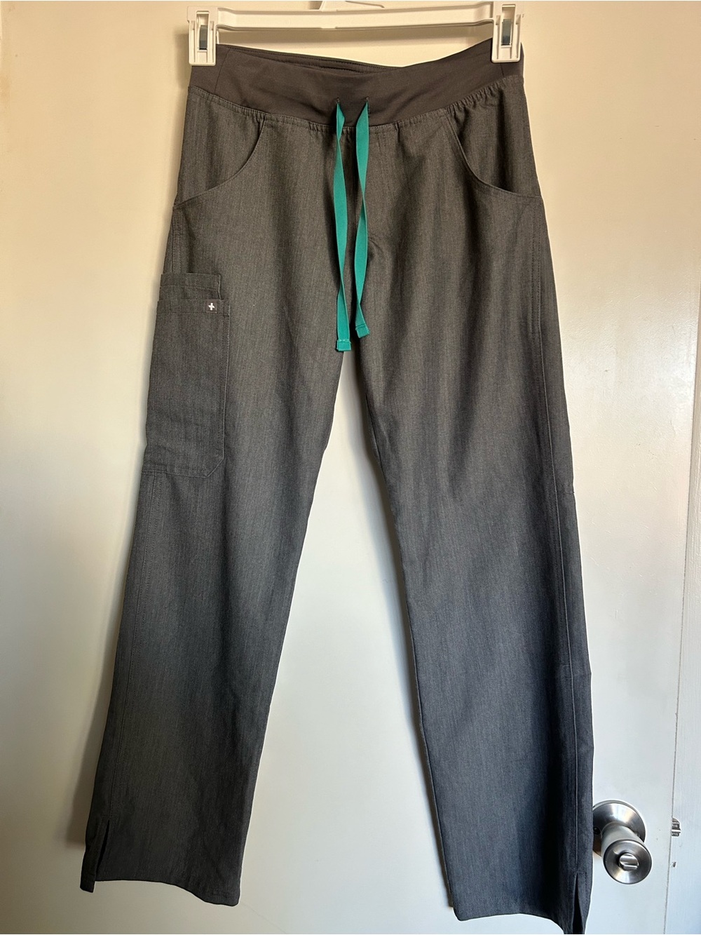 FIGS Kade Cargo Scrub Pants